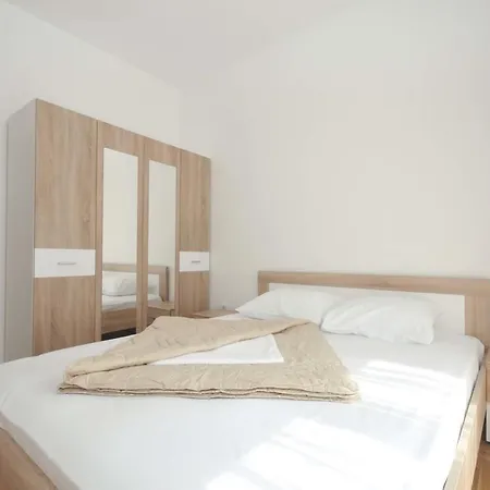 Montesa Rea Apartment Budva